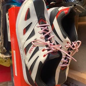 Dexter bowling shoes